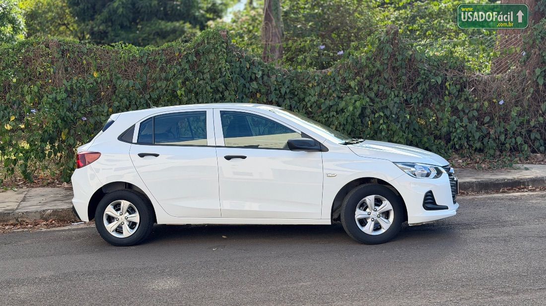 CHEVROLET/GM Onix Hatch 1.0 Mecânico Flex 2022/2022 — foto 7 de 16