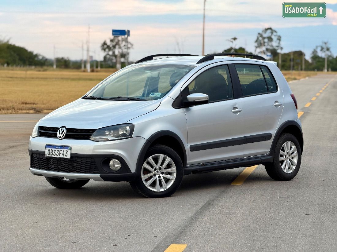 Volkswagen CrossFox 1.6 Mi Total Flex 2013/2014 — foto 3 de 11