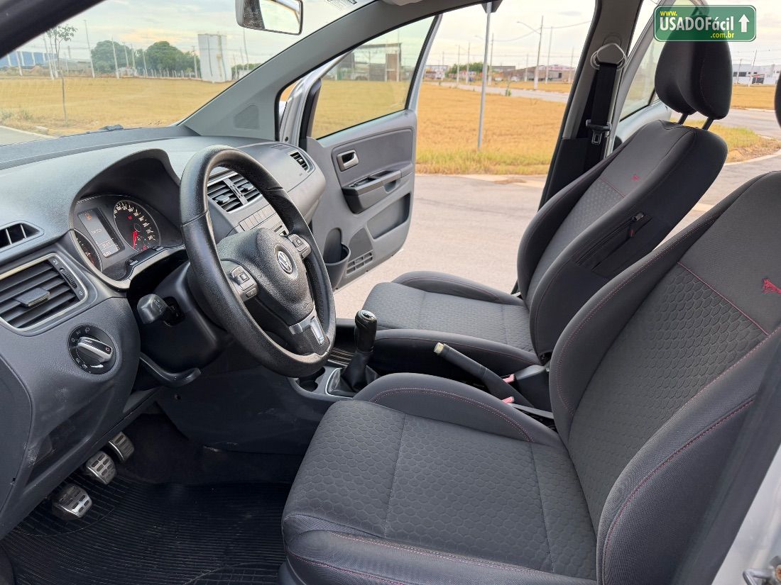 Volkswagen CrossFox 1.6 Mi Total Flex 2013/2014 — foto 5 de 11