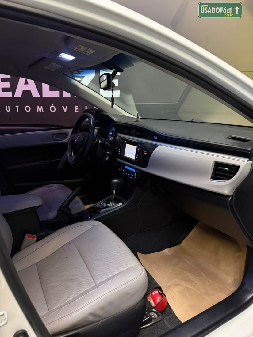Toyota Corolla XEI 2.0 Automático Flex 2014/2015 — foto 10 de 11