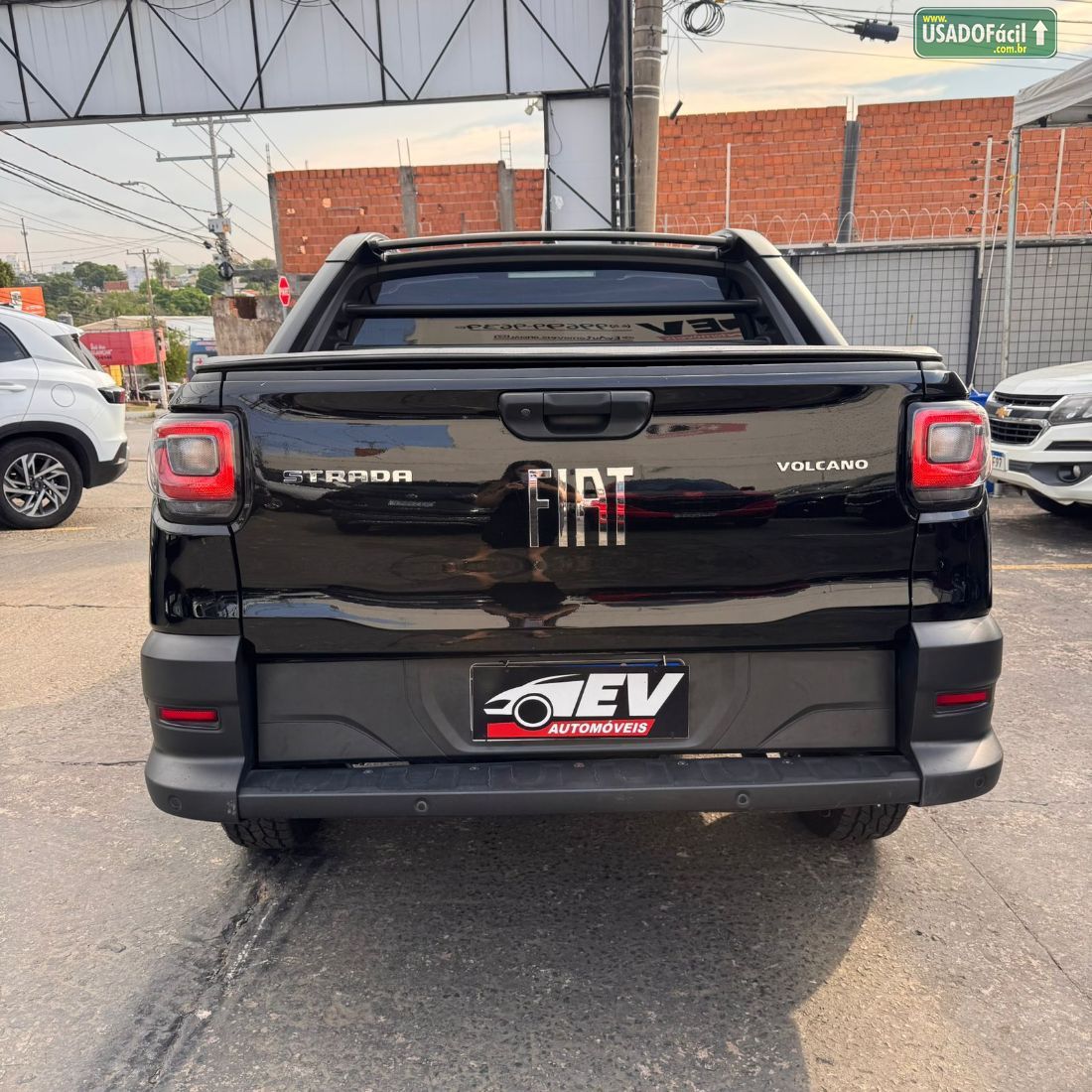 Fiat Strada Volcano CD 1.3 Mecânico Flex 2021/2022 — foto 4 de 11