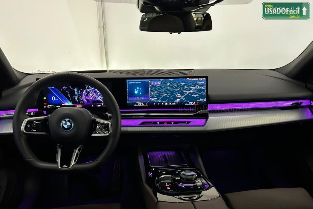 BMW bmw 530e M Sport 2.0 Turbo Híbrido Automático 2025/2025 — foto 11 de 23