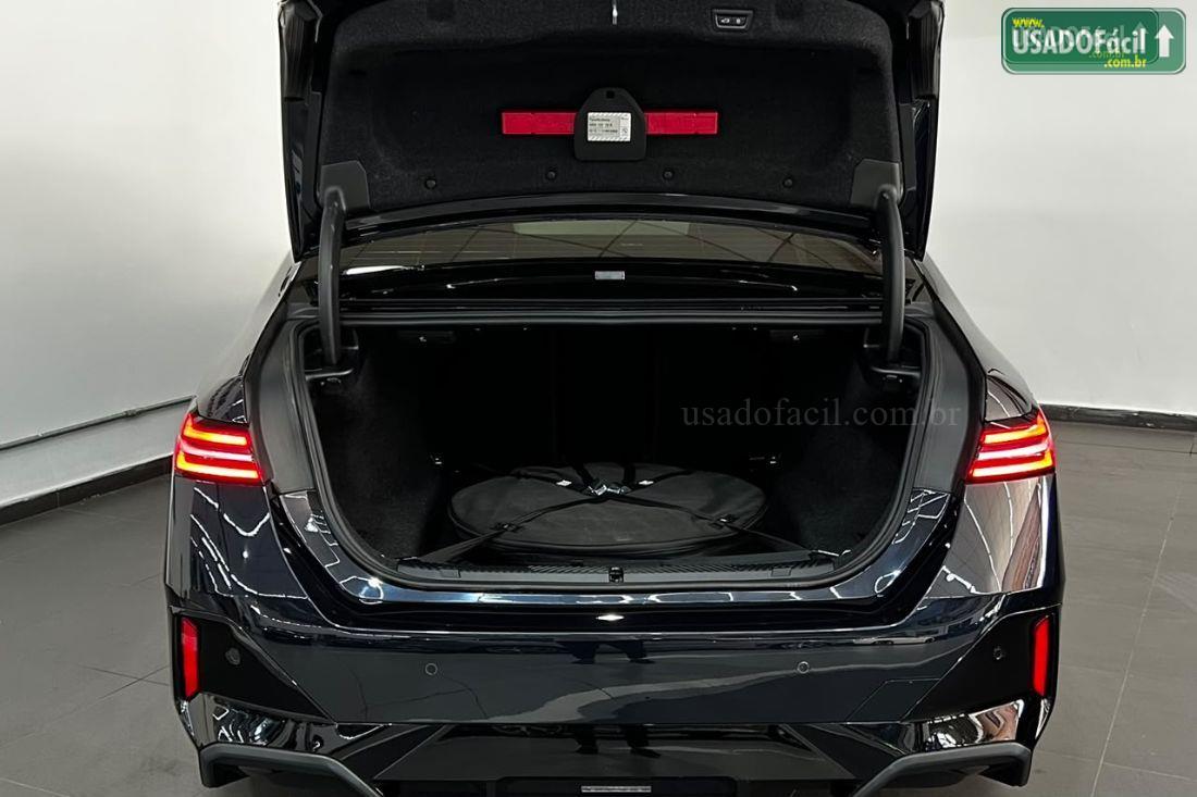 BMW bmw 530e M Sport 2.0 Turbo Híbrido Automático 2025/2025 — foto 21 de 23