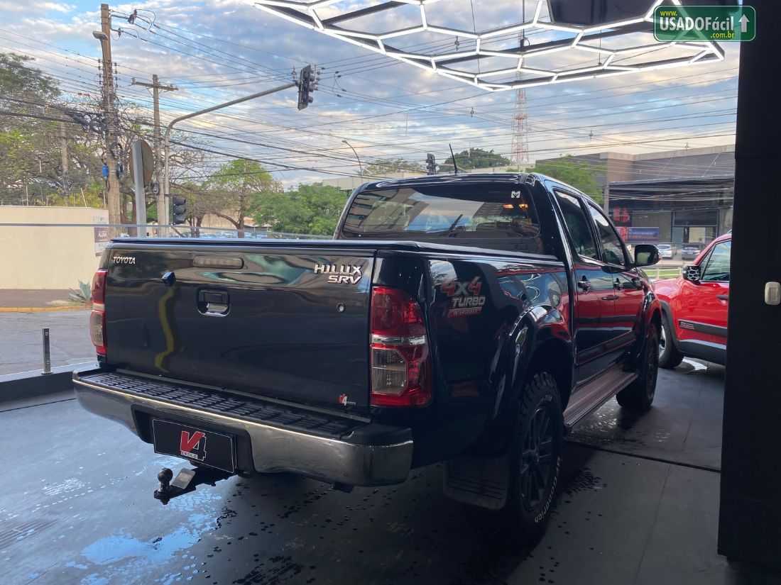Toyota Hilux SRV CD D4-D 3.0 4x4 TDI Automático Diesel 2013/2013 — foto 4 de 11
