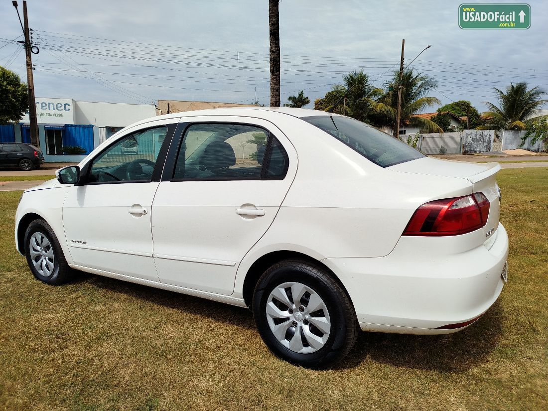Volkswagen Voyage Comfortline 1.0 Total Flex 2014/2015 — foto 2 de 5