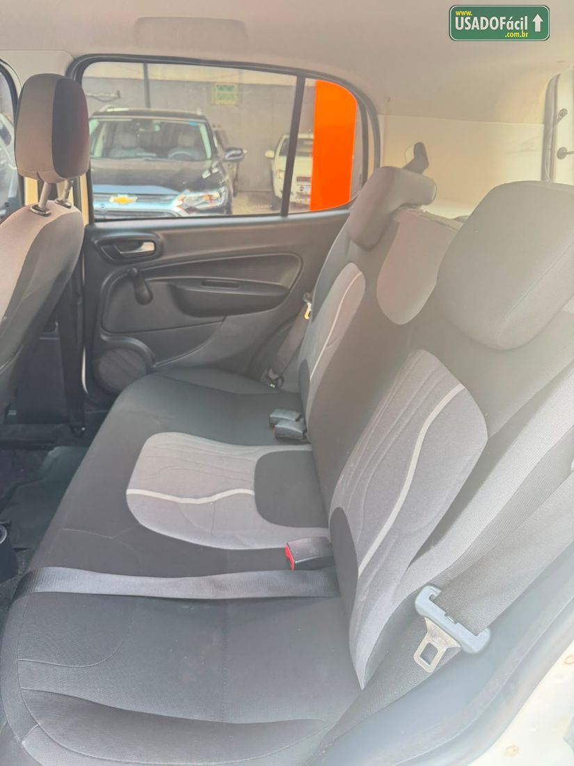 Fiat Uno Way 1.0 Flex 5P 2017/2018 — foto 7 de 9