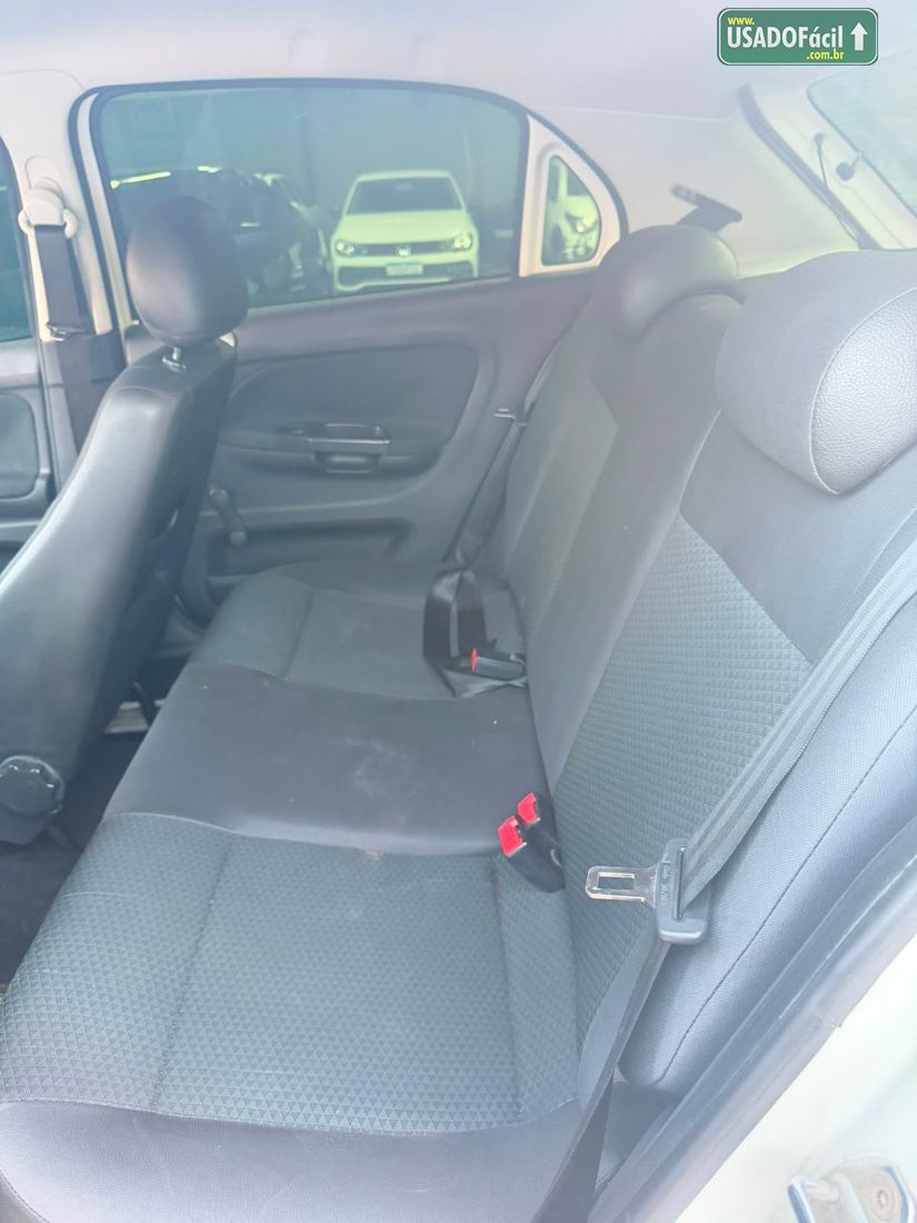 Volkswagen Gol Trendline 1.0 4P Total Flex 2016/2017 — foto 7 de 9