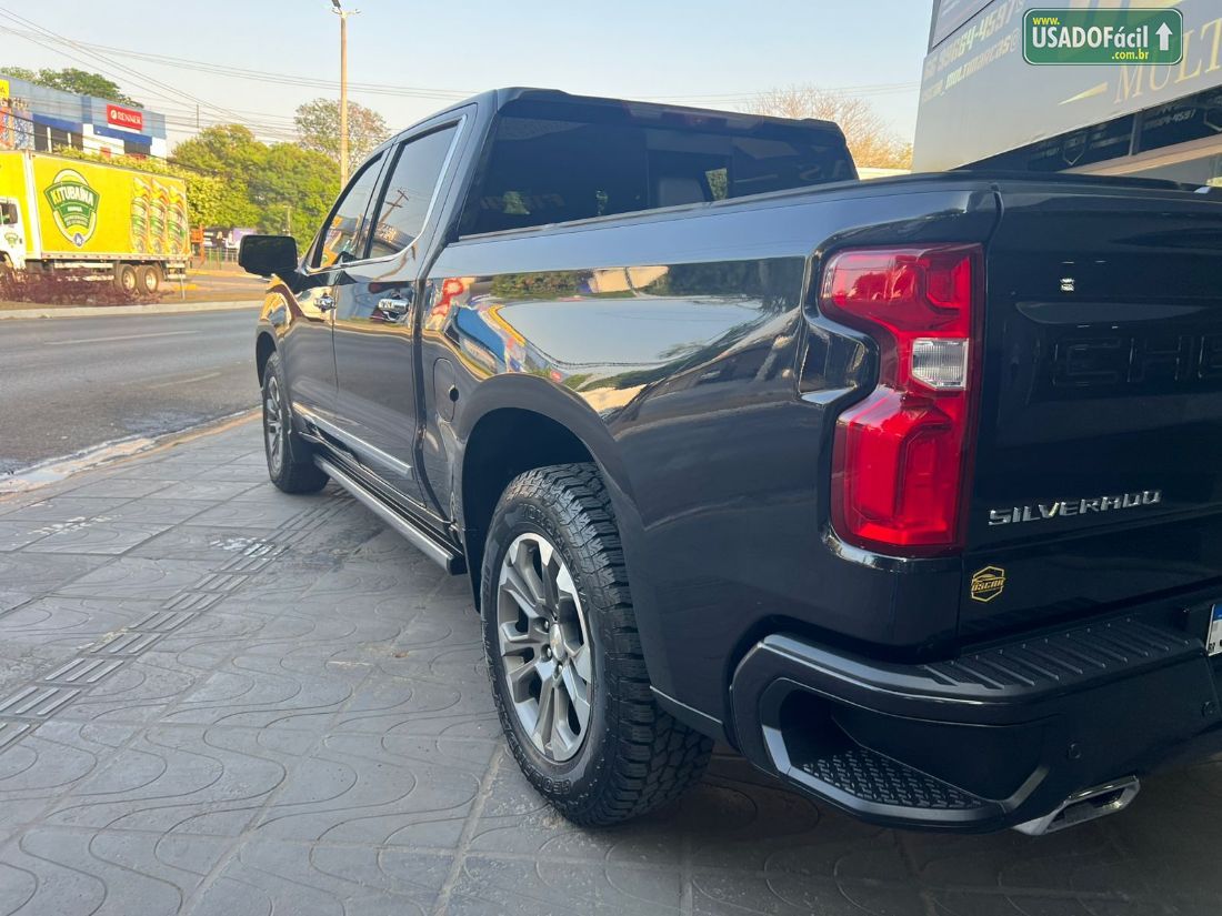 CHEVROLET/GM Silverado High Country 5.3 V8 AWD Automático 2024/2024 — foto 6 de 13