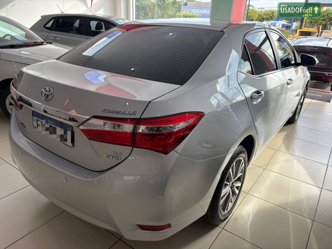 Toyota Corolla Altis 2.0 Automático Flex 2014/2015 — foto 4 de 9
