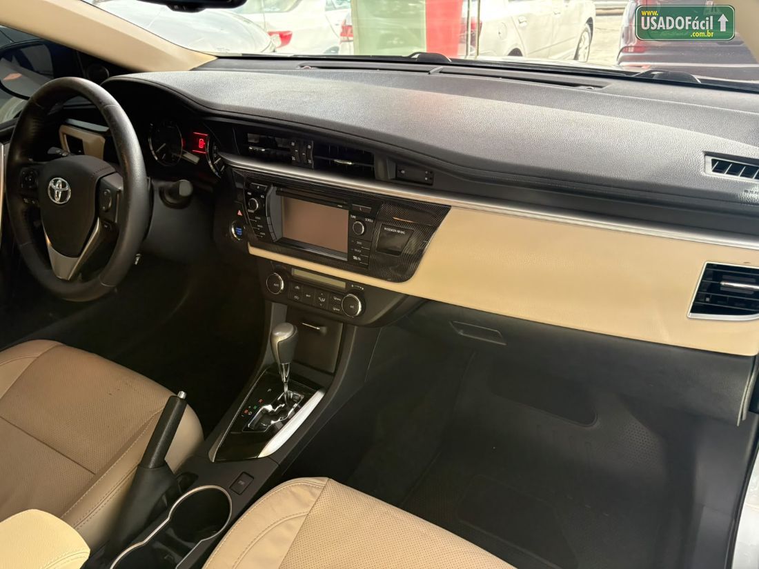 Toyota Corolla Altis 2.0 Automático Flex 2014/2015 — foto 9 de 9