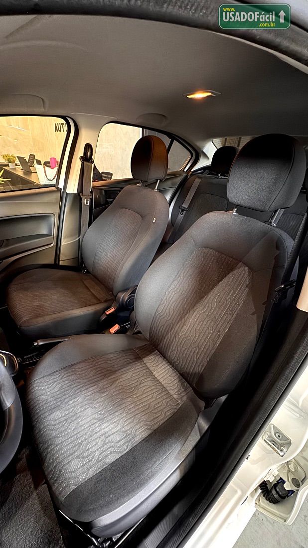 Fiat Cronos Drive 1.3 Automático Flex 2024/2024 — foto 11 de 12