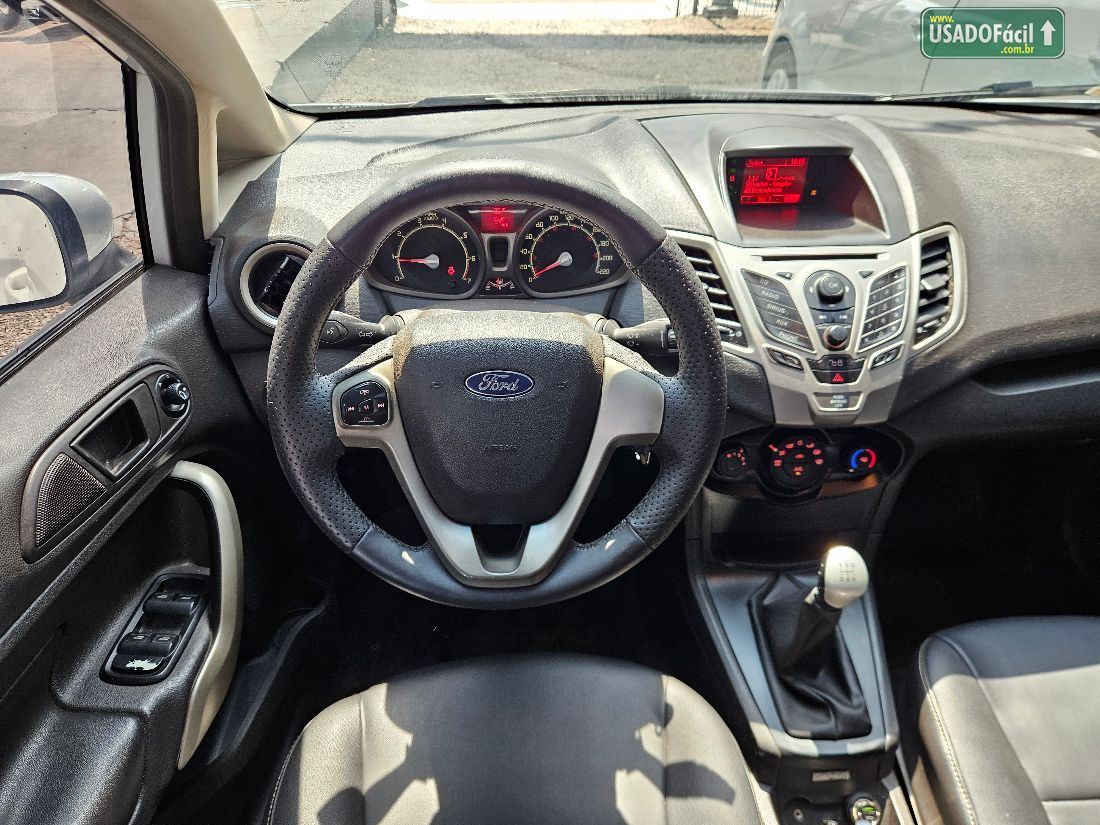 Ford Fiesta Sedan SE 1.6 16V Flex 4P 2012/2012 — foto 13 de 19