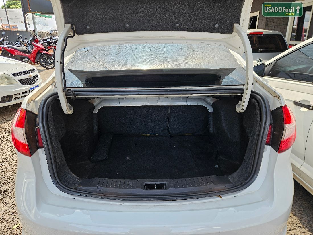 Ford Fiesta Sedan SE 1.6 16V Flex 4P 2012/2012 — foto 19 de 19