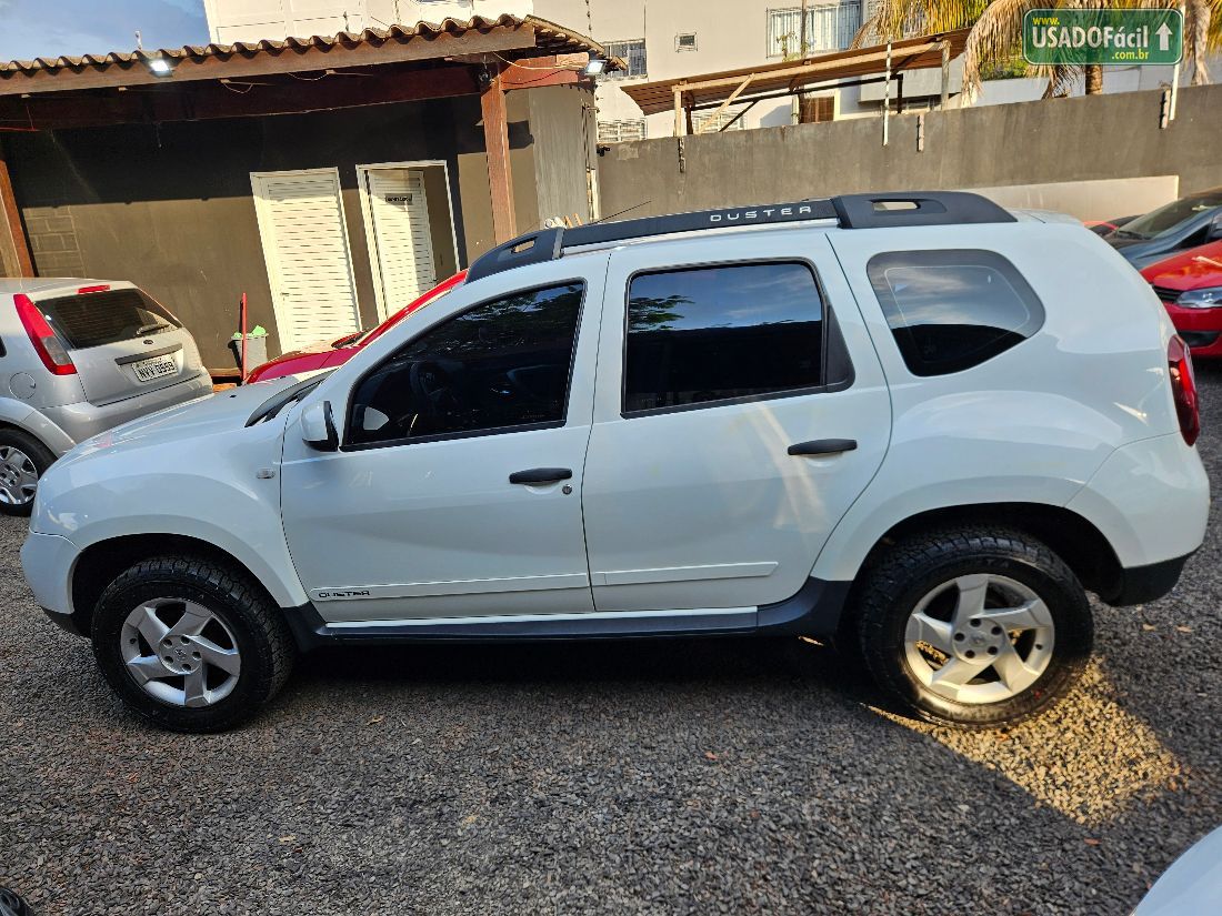 Renault Duster Expression 1.6 Mecânico Hi-Flex 2017/2018 — foto 2 de 18
