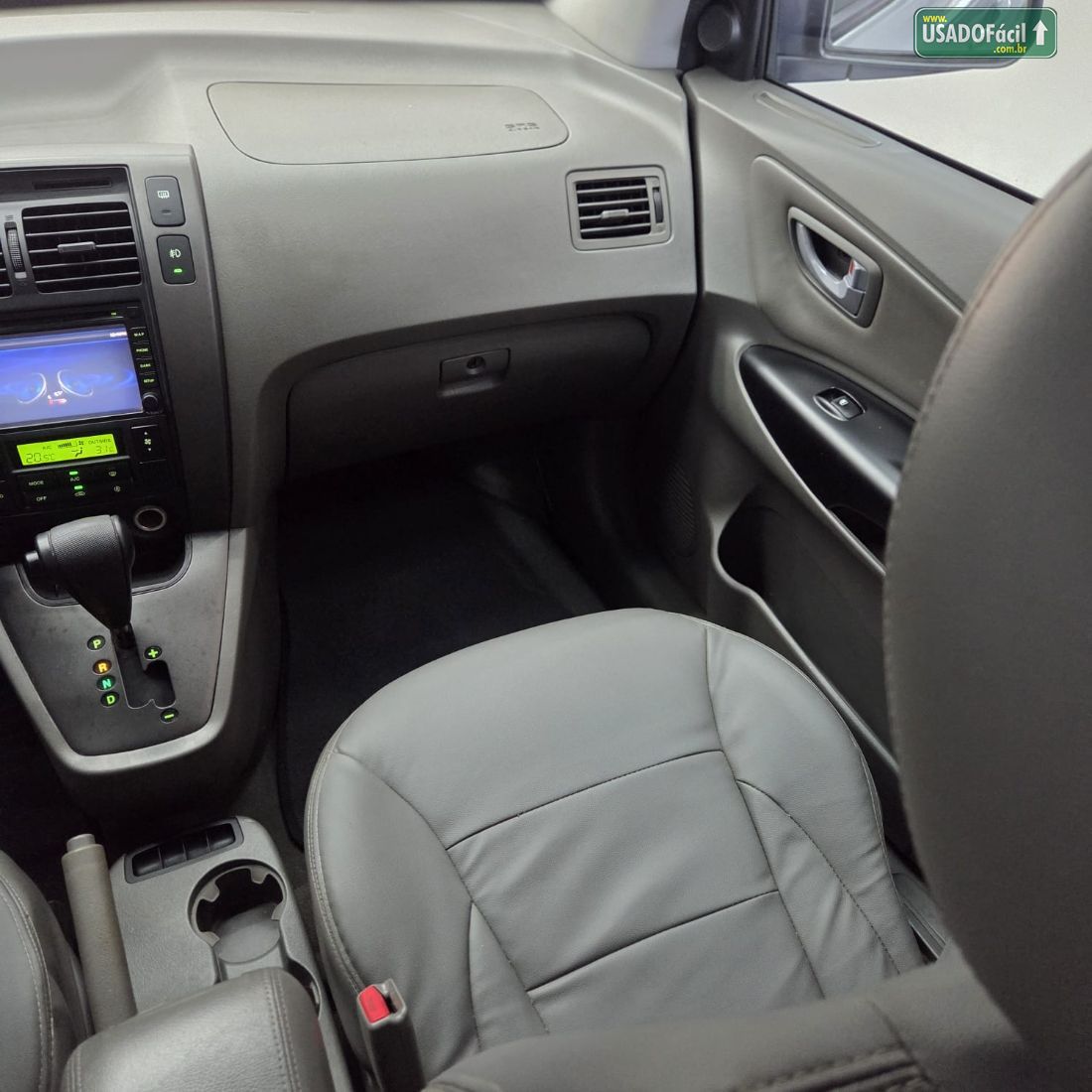 Hyundai Tucson 2.0 Automático Flex 2014/2015 — foto 13 de 26