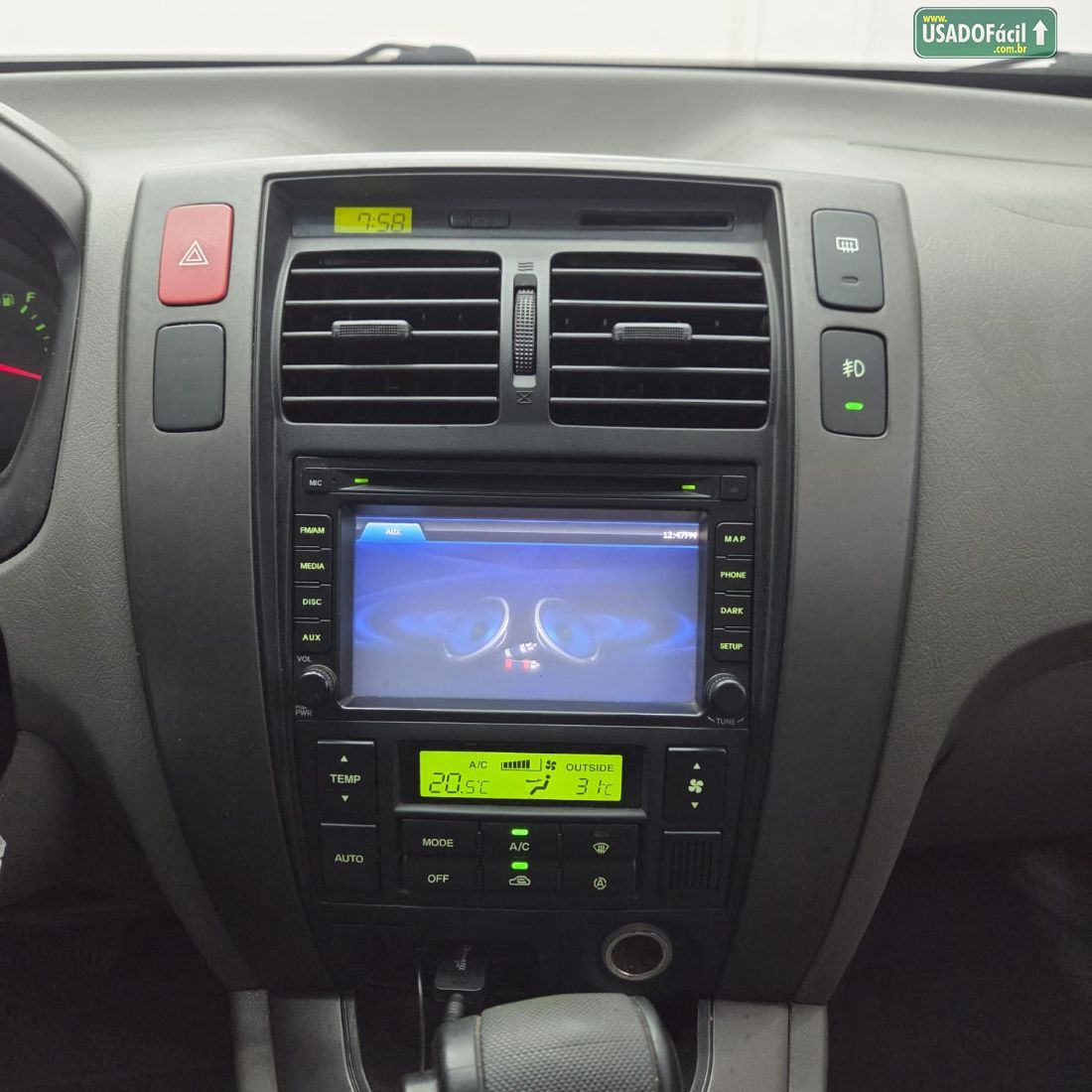Hyundai Tucson 2.0 Automático Flex 2014/2015 — foto 17 de 26