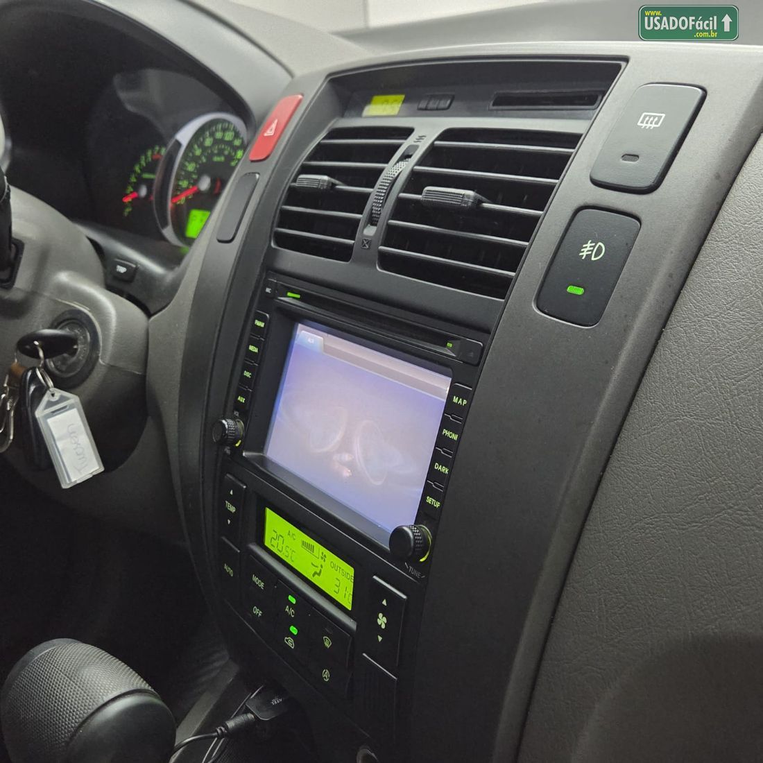 Hyundai Tucson 2.0 Automático Flex 2014/2015 — foto 18 de 26