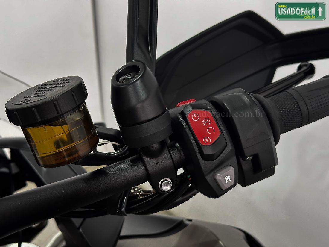 TRIUMPH TIGER 1200 RALLY EXPLORER 2024/2025 — foto 9 de 12