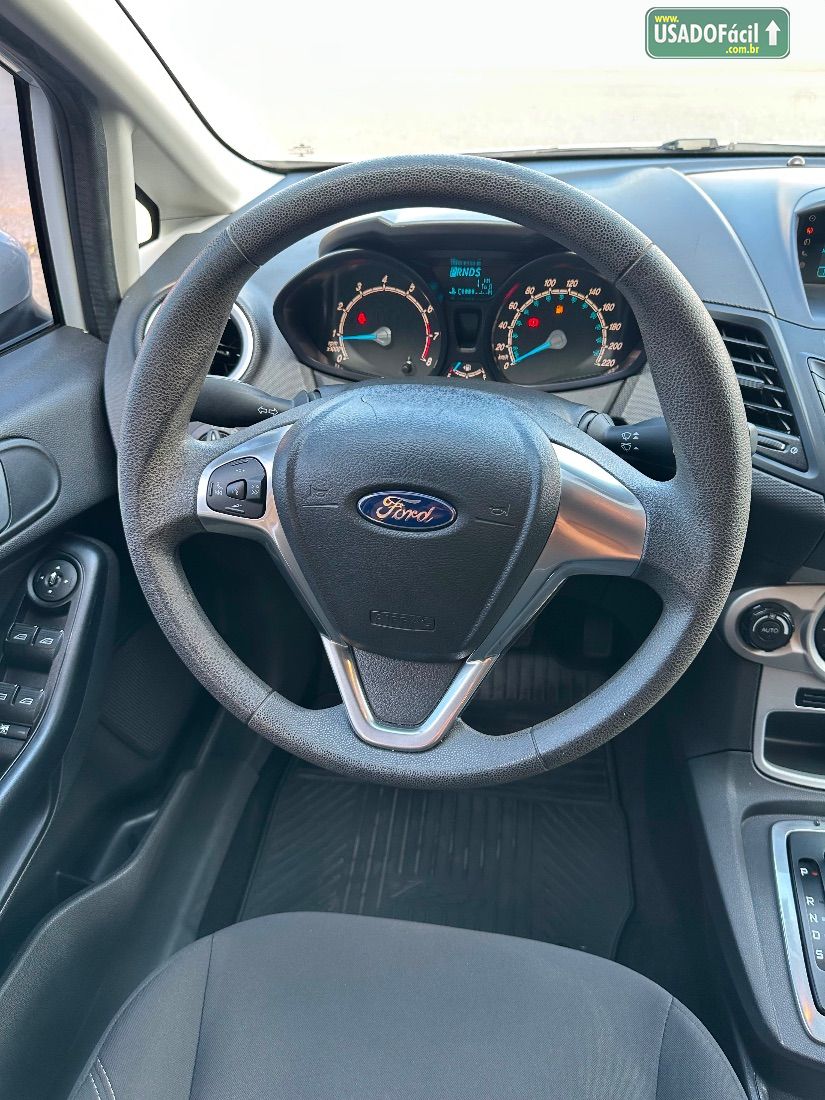 Ford Fiesta Hatch 1.6 Automático 5P Flex 2014/2015 — foto 12 de 12