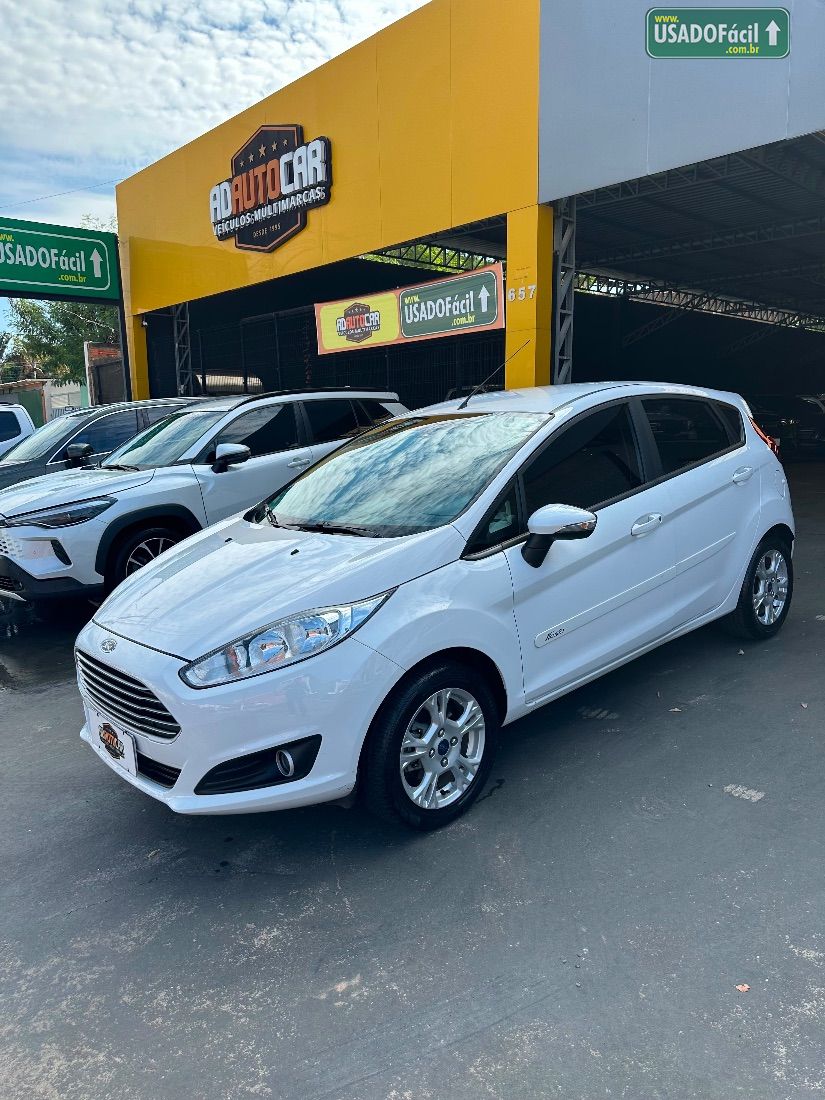 Ford Fiesta Hatch 1.6 Automático 5P Flex 2014/2015 — foto 5 de 12