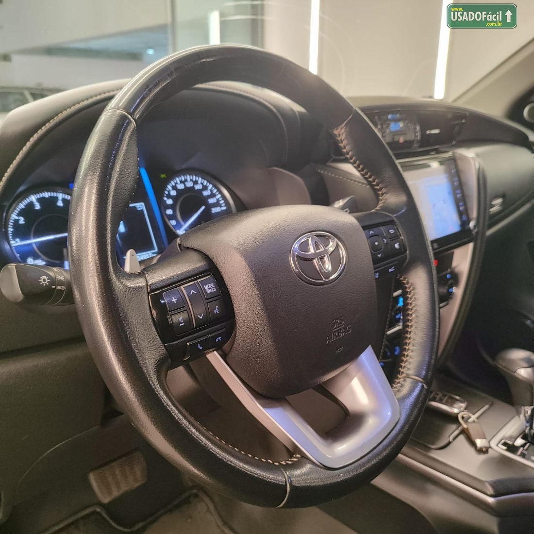 Toyota Hilux SRX CD 2.8 4x4 TDI Automático Diesel 2021/2021 — foto 4 de 13