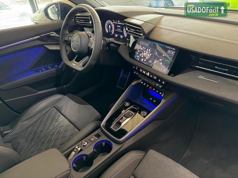 Audi A3 Sportback Performance Black 2.0 S-tron 2025/2026 — foto 10 de 15