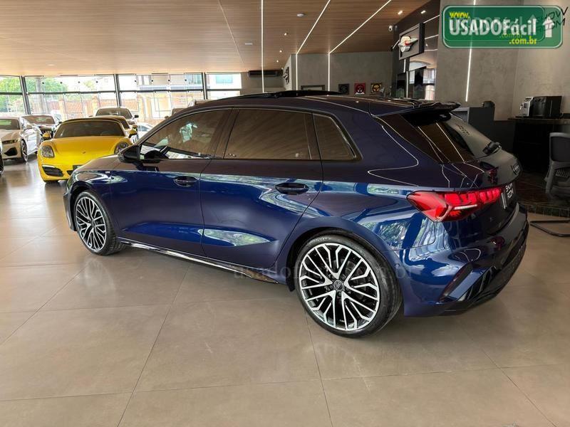 Audi A3 Sportback Performance Black 2.0 S-tron 2025/2026 — foto 3 de 15