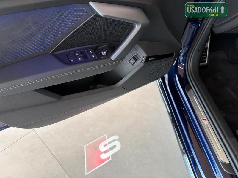 Audi A3 Sportback Performance Black 2.0 S-tron 2025/2026 — foto 9 de 15