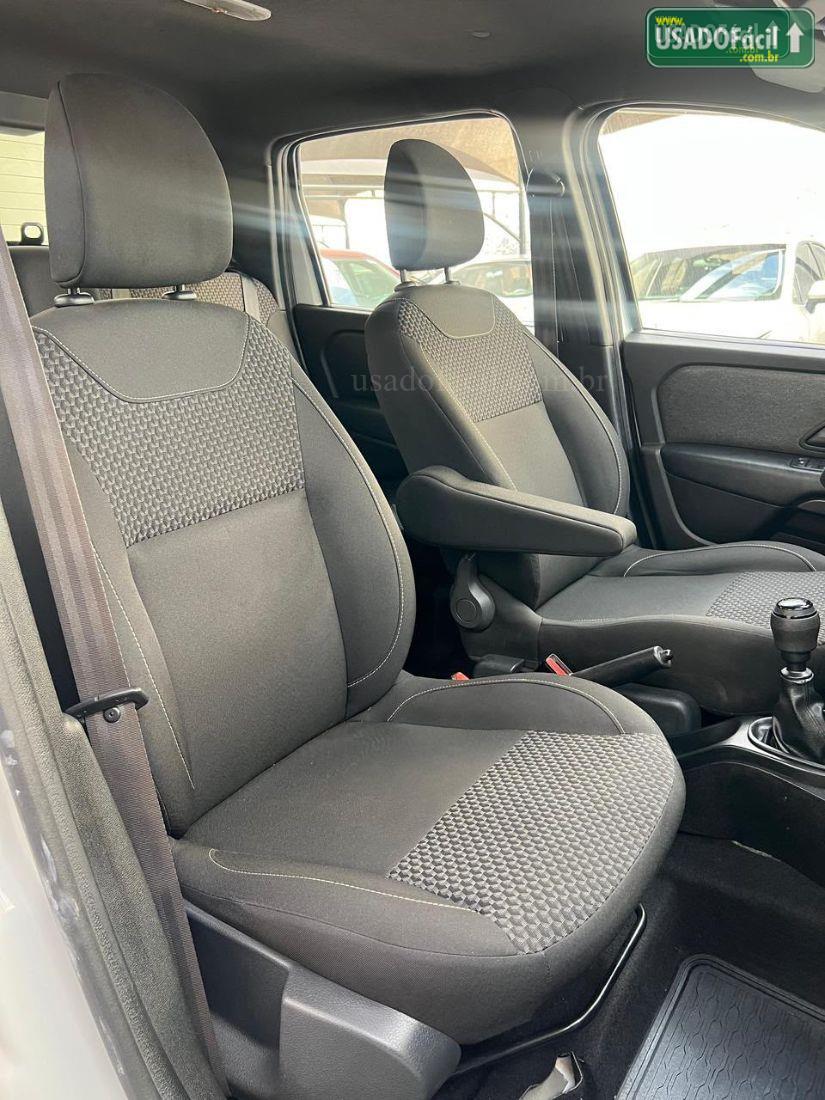 RENAULT Duster Oroch Intense 1.6 16V Mecânico Flex 2024/2025 — foto 14 de 22