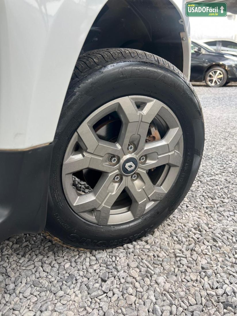 RENAULT Duster Oroch Pro 1.6 16V Mecânico Flex 2022/2023 — foto 8 de 22
