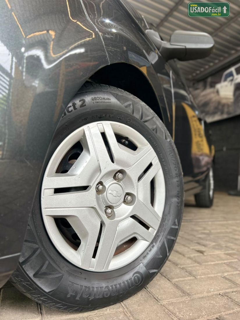 CHEVROLET/GM Onix Joy Hatch 1.0 Mecânico Flex 2017/2018 — foto 4 de 17
