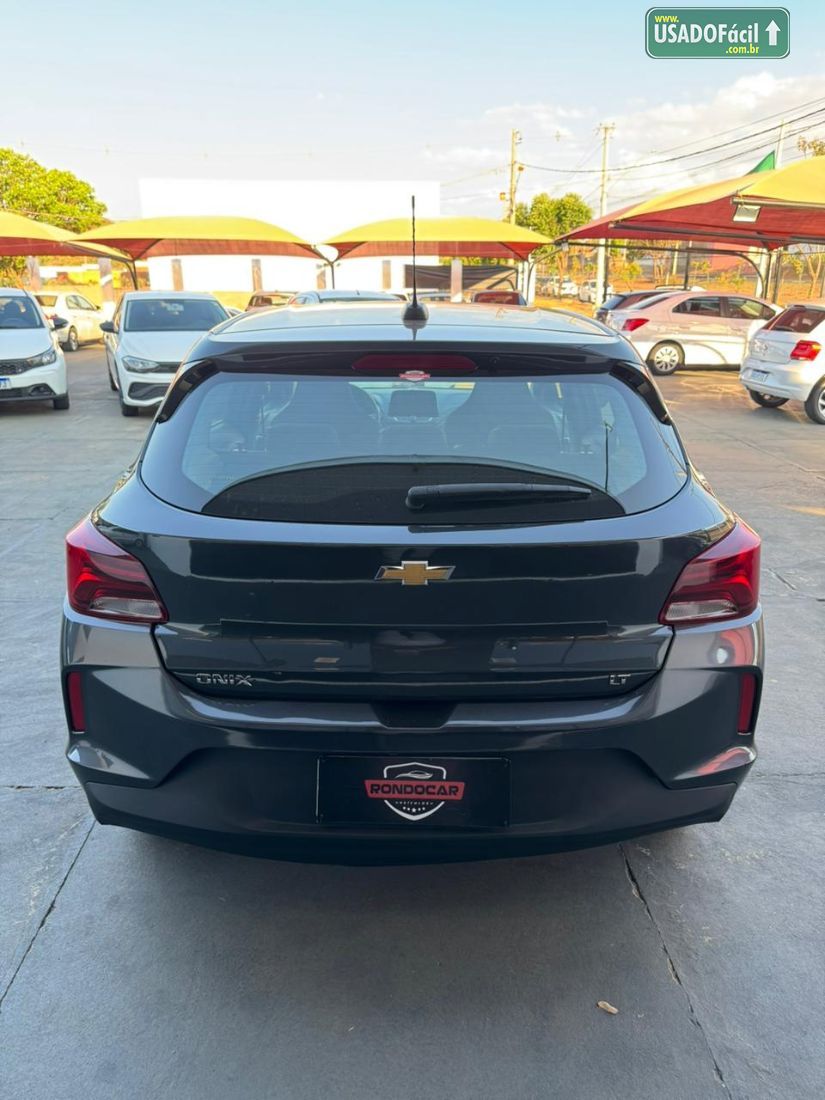 CHEVROLET/GM Onix Hatch LT 1.0 Mecânico Flex 2024/2025 — foto 4 de 10