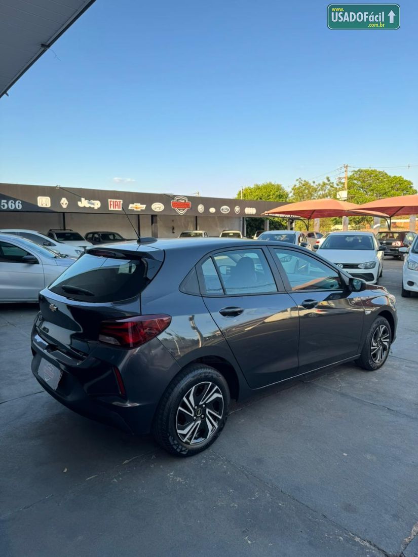 CHEVROLET/GM Onix Hatch LT 1.0 Mecânico Flex 2024/2025 — foto 5 de 10