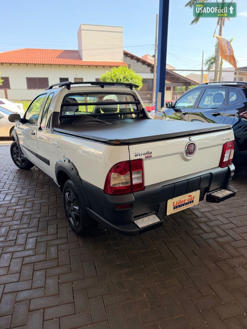 Fiat Strada Working Celebration CE 1.4 Fire Flex 2013/2013 — foto 6 de 15