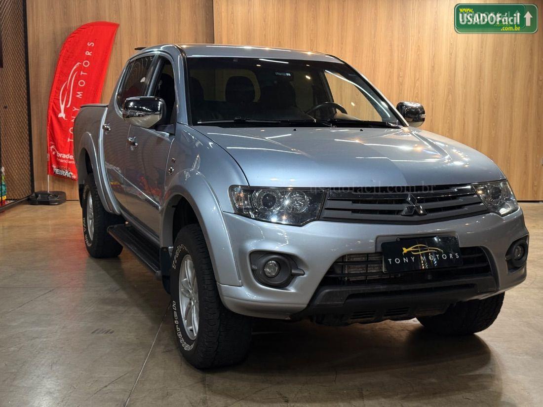MITSUBISHI L200 Triton HPE CD 3.2 Turbo Intercooler Mecânico Diesel 2015/2016 — foto 3 de 10