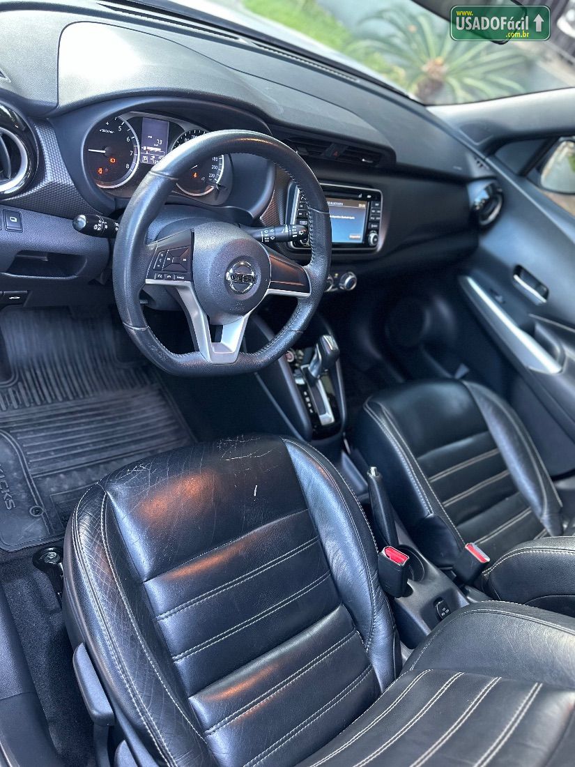 Nissan Kicks SV 1.6 Automático FlexStar 2017/2018 — foto 9 de 10