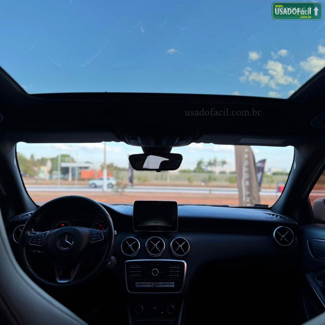 MERCEDES-BENZ GLA 200 Advance 1.6 Turbo Automático Flex 2017/2018 — foto 8 de 9