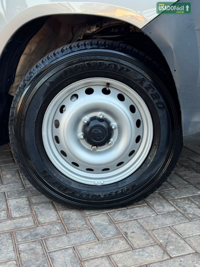 Toyota Hilux CS 4x4 2.8 TDI Mecânico Diesel 2022/2022 — foto 11 de 21