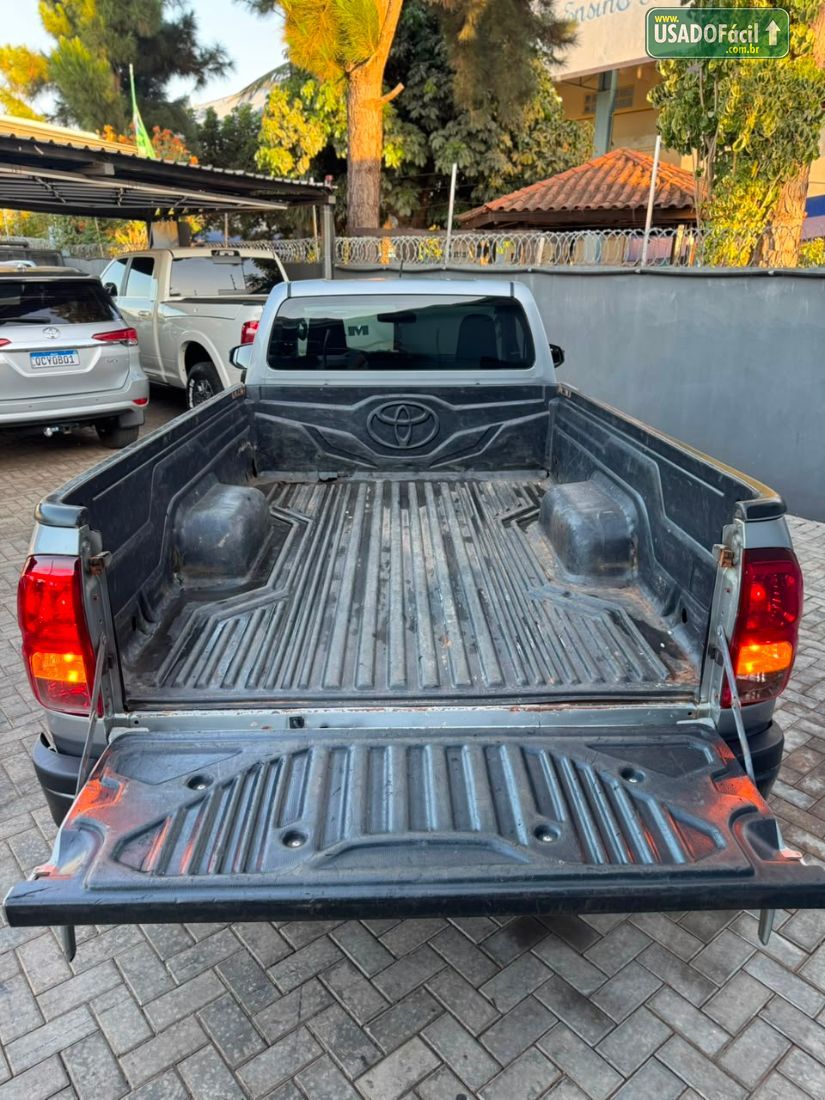 Toyota Hilux CS 4x4 2.8 TDI Mecânico Diesel 2022/2022 — foto 12 de 21