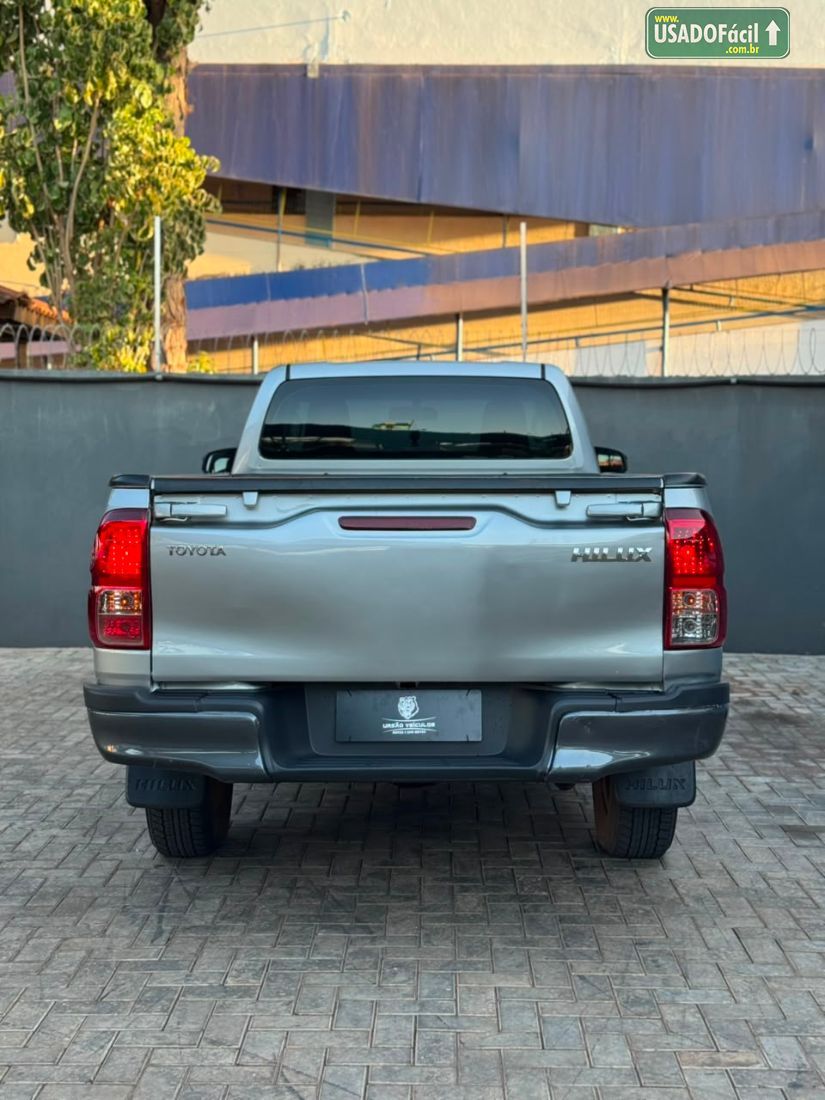 Toyota Hilux CS 4x4 2.8 TDI Mecânico Diesel 2022/2022 — foto 7 de 21
