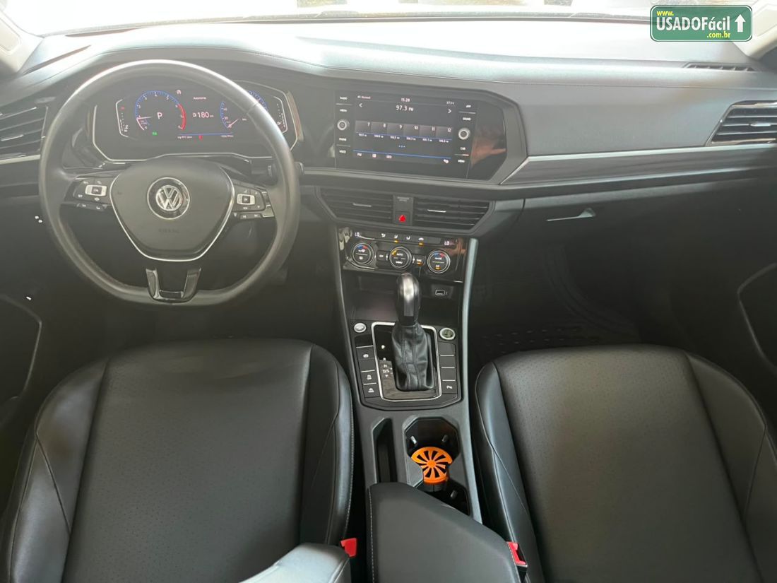 Volkswagen Jetta Comfortline 250 TSI 1.4 Automático Flex 2019/2020 — foto 7 de 9