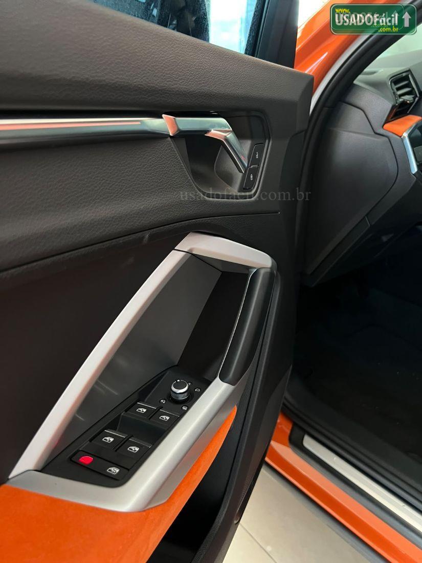AUDI Audi Q3 Black Edition S-Tronic 2019/2020 — foto 13 de 16