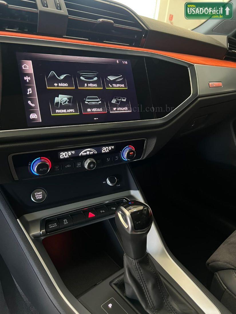 AUDI Audi Q3 Black Edition S-Tronic 2019/2020 — foto 14 de 16