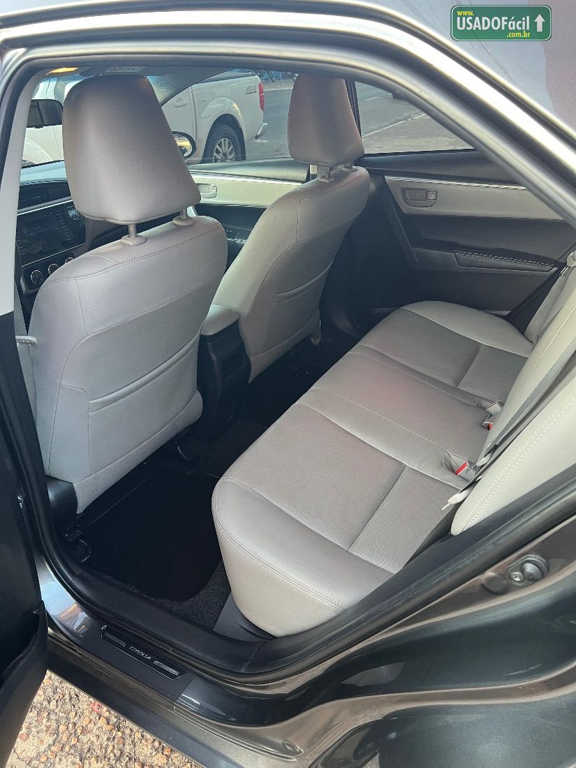 Toyota Corolla GLi Upper 1.8 Automático Flex 2017/2018 — foto 9 de 10