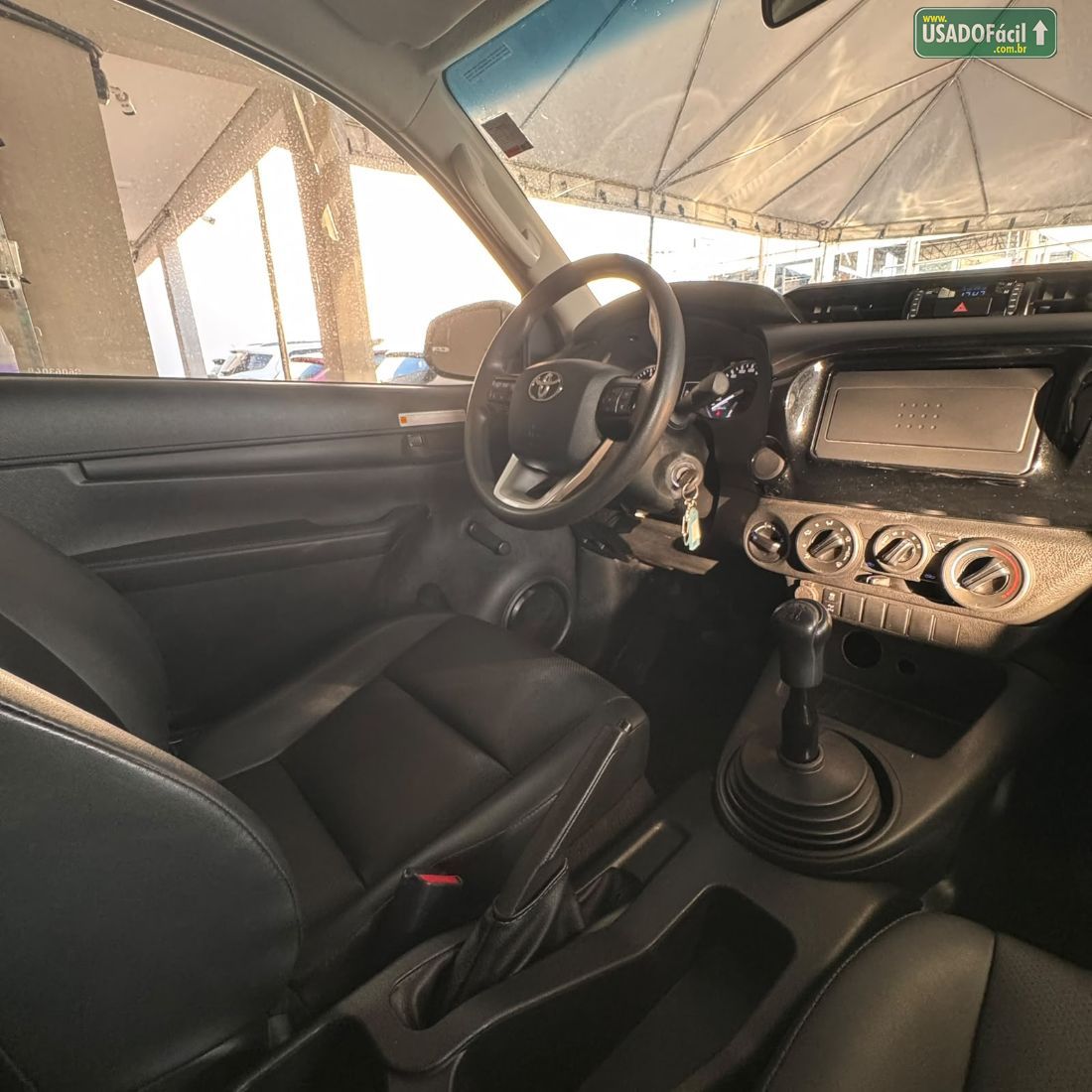 Toyota Hilux CS 4x4 2.8 TDI Mecânico Diesel 2024/2025 — foto 13 de 16