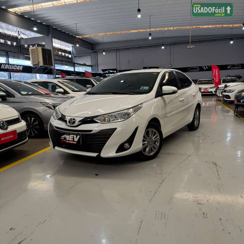 Toyota Yaris Sedan XL Plus Tech 1.5 Automático Flex 2019/2020 — foto 2 de 10