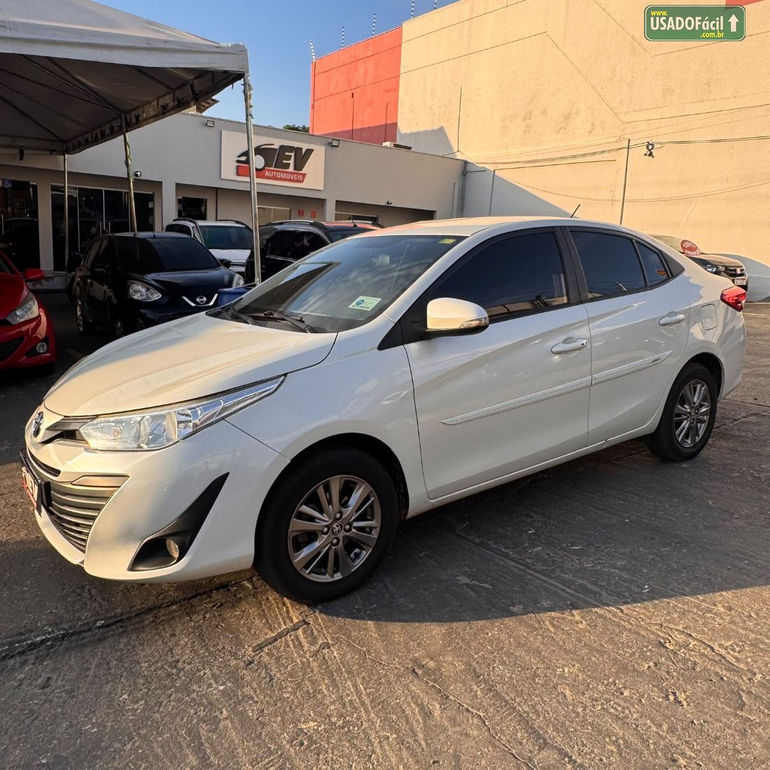 Toyota Yaris Sedan XL Plus Tech 1.5 Automático Flex 2019/2020 — foto 2 de 11
