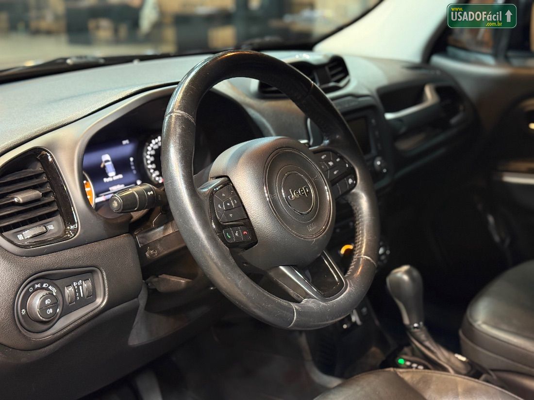 Jeep Renegade Limited 1.8 4X2 Automático Flex 2017/2018 — foto 5 de 13