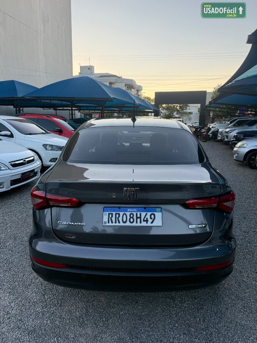 Fiat Cronos Drive 1.3 Mecânico Flex 2022/2022 — foto 3 de 10