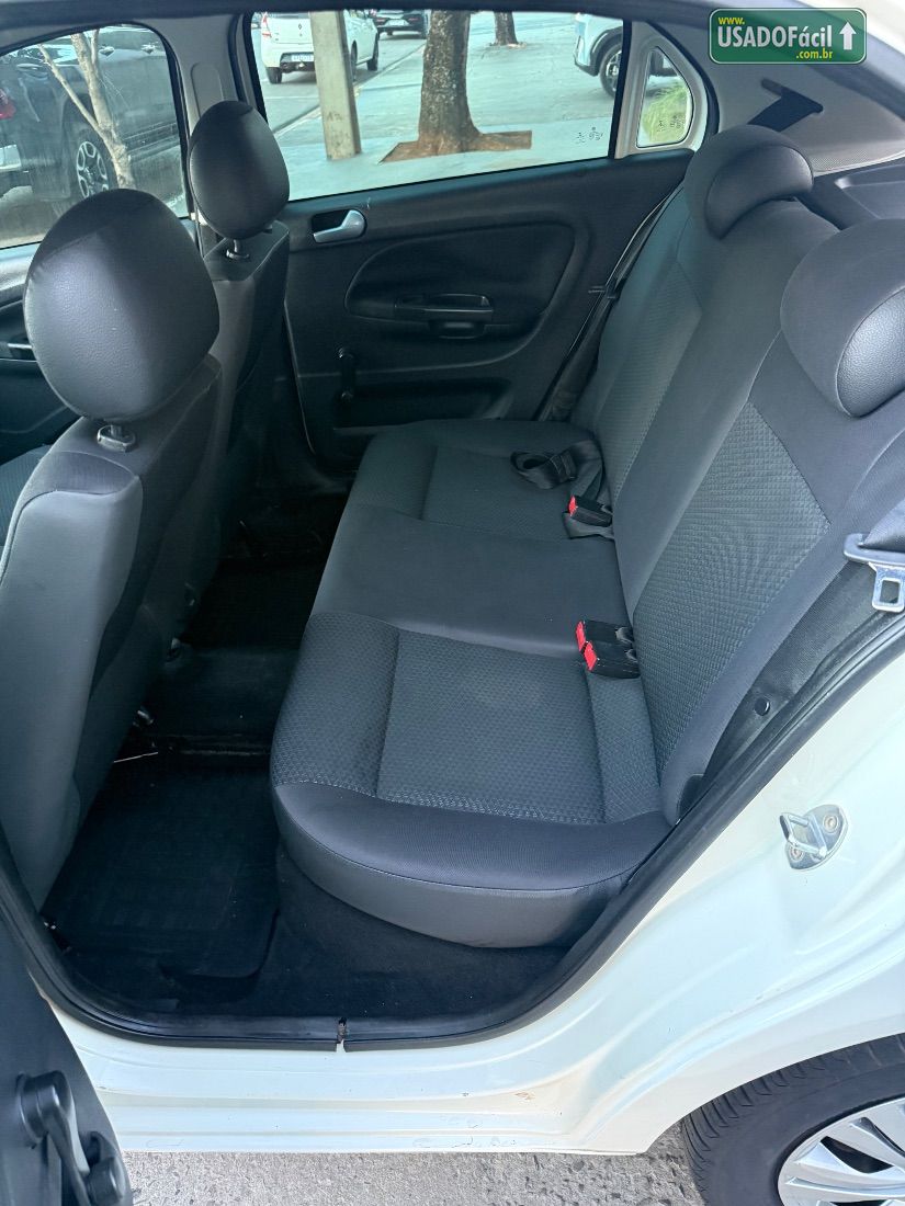 Volkswagen Gol Trendline 1.6 4P Total Flex 2016/2017 — foto 6 de 11
